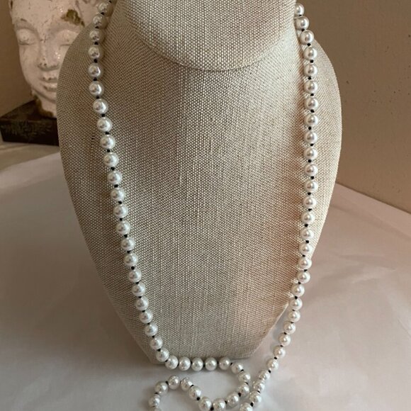Swarovski Opera Crystal Pearl Necklace Hand Knotted In Black No Clasp Classic - Picture 8 of 9